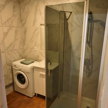 Grand De Avec 2 Places De Parking Privees Interieur *